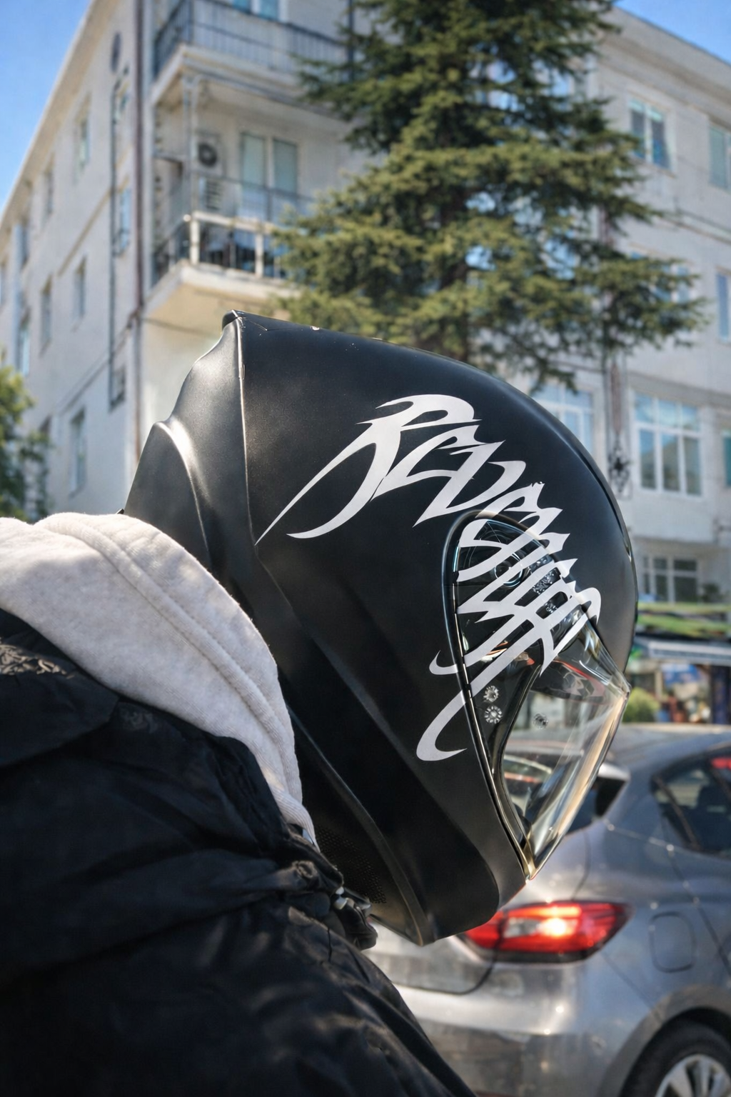 Revenge Kask Sticker